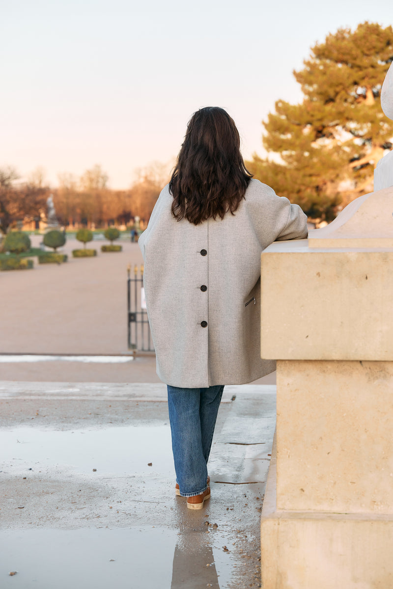 MANTEAU AVERSE en lainage coloris gris chiné
