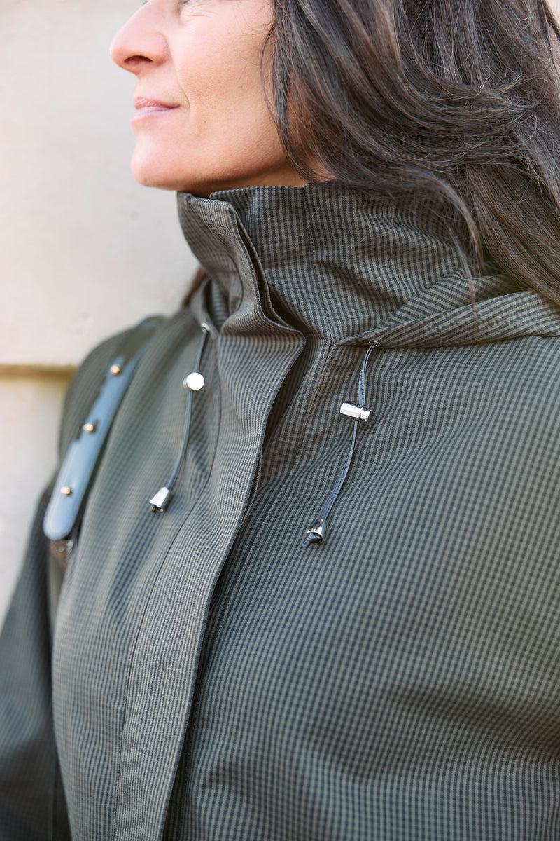 PARKA JOAN en coton déperlant à carreaux marron