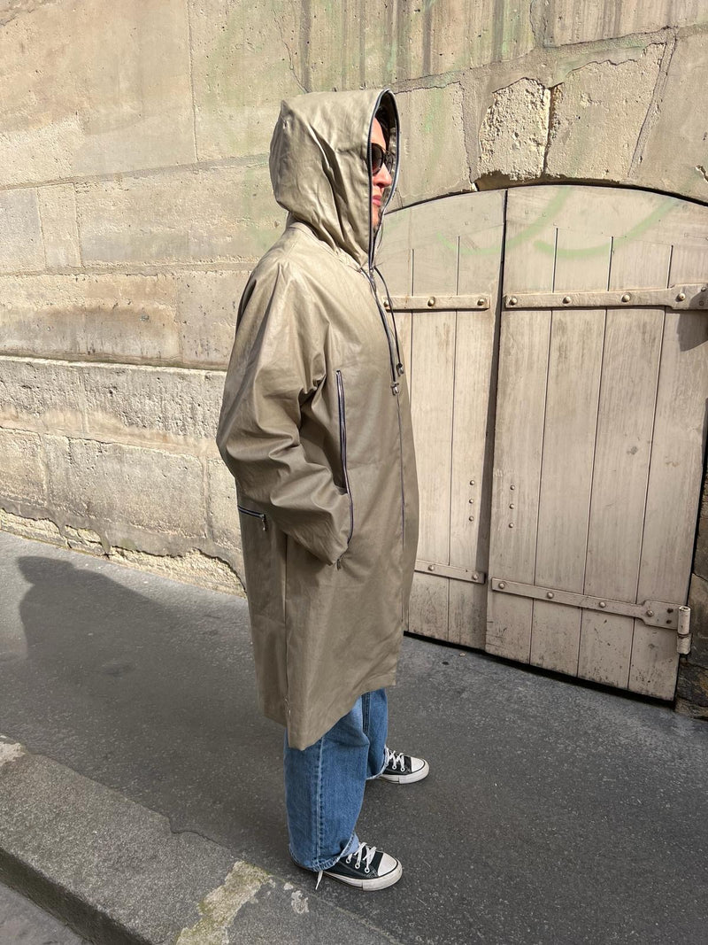 PARKA DÉPERLANTE MINA EN LIN ENDUIT ET COTON ARGILE