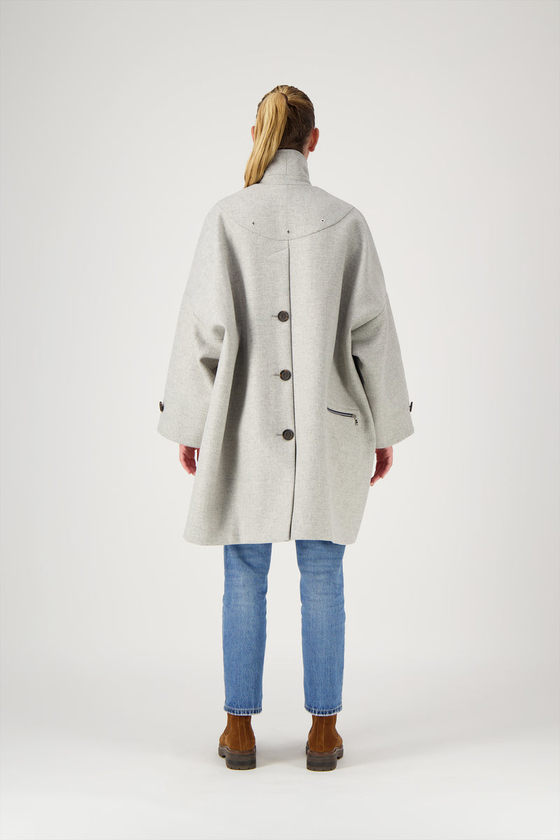 MANTEAU AVERSE en lainage coloris gris chiné