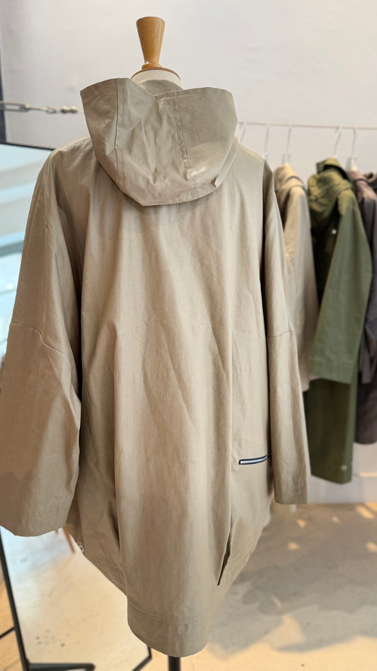 PARKA MAYA EN LIN ENDUIT DÉPERLANT ARGILE