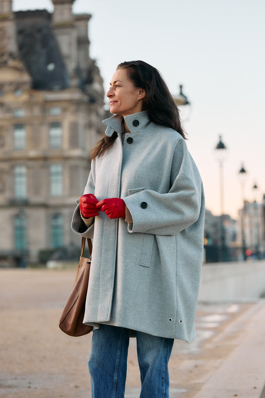 MANTEAU AVERSE en lainage coloris gris chiné