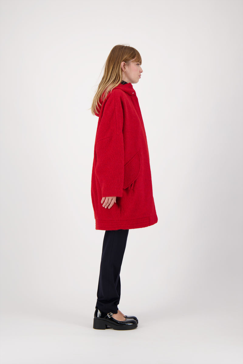 MANTEAU MAYA en lainage coloris rouge