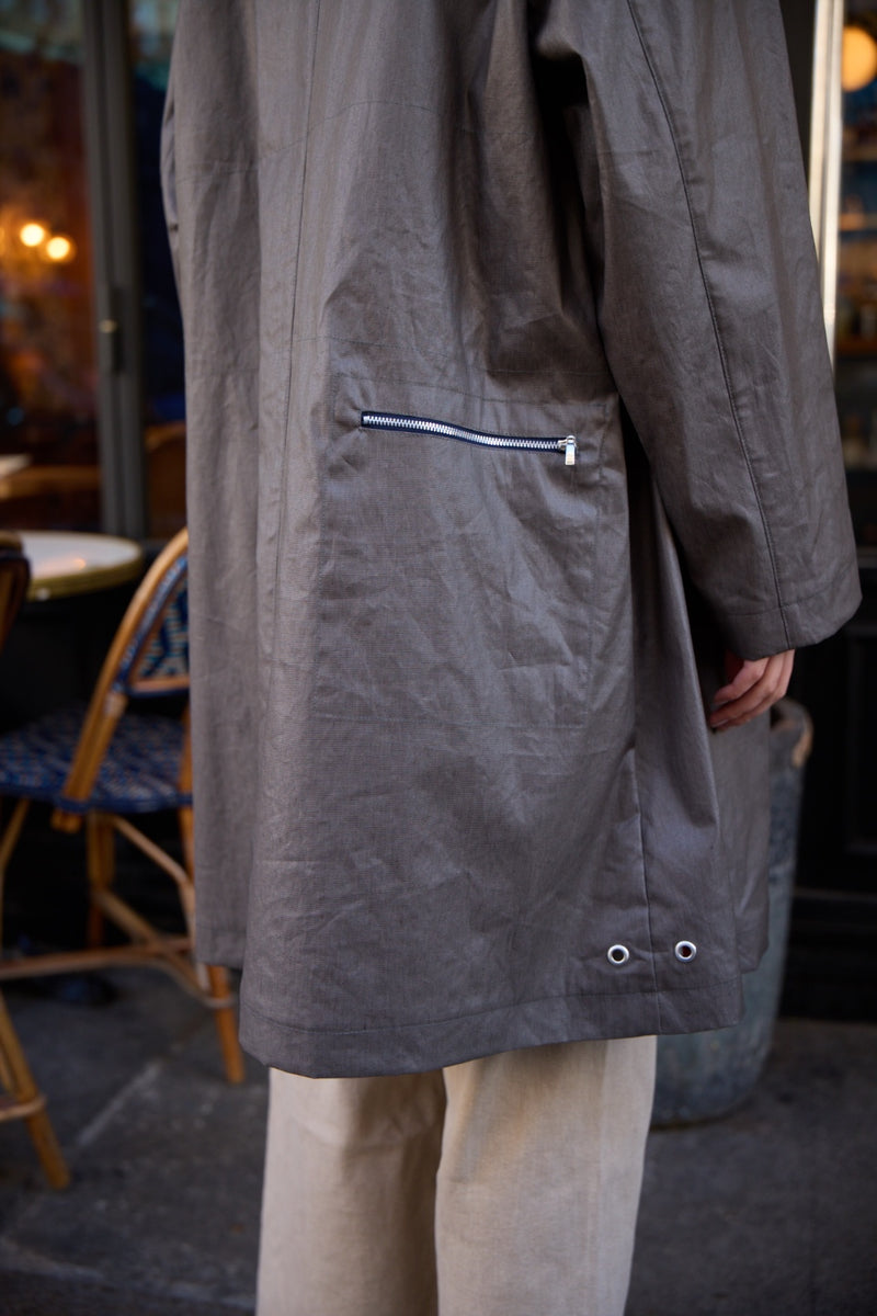 PARKA DÉPERLANTE MINA EN LIN ENDUIT ET COTON KAKI