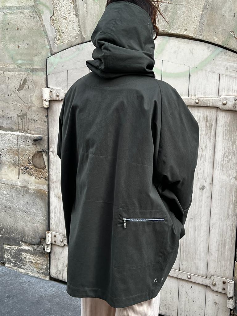 PARKA PAOLA en coton imperméable disponible en coloris kaki, taupe, tabac