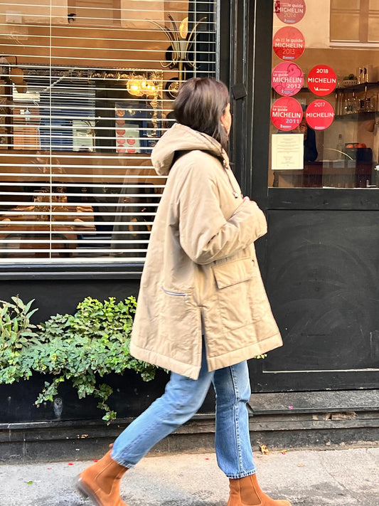 PARKA INAYA en coton déperlant coloris taupe avec doublure en fausse fourrure