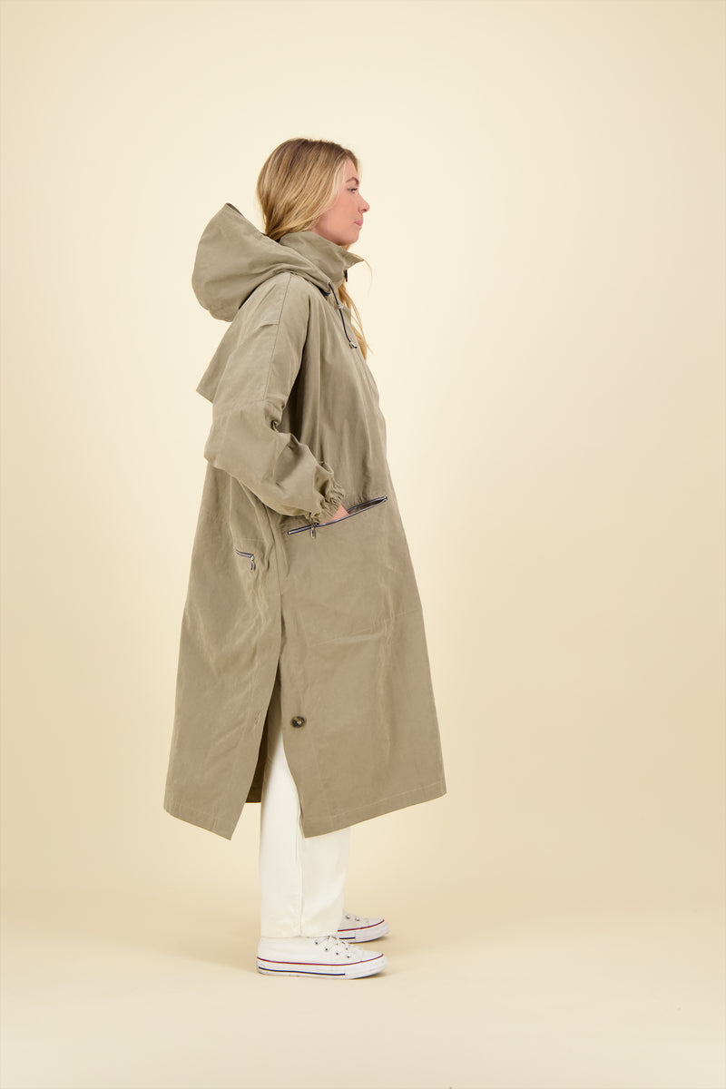 PARKA VANESSA en coton déperlant coloris taupe