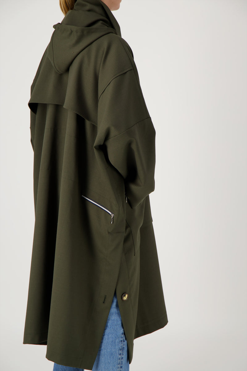 PARKA VANESSA VER en gabardine de laine déperlante disponible en coloris army, blueblack