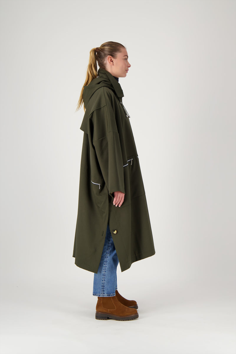 PARKA VANESSA VER en gabardine de laine déperlante disponible en coloris army, blueblack
