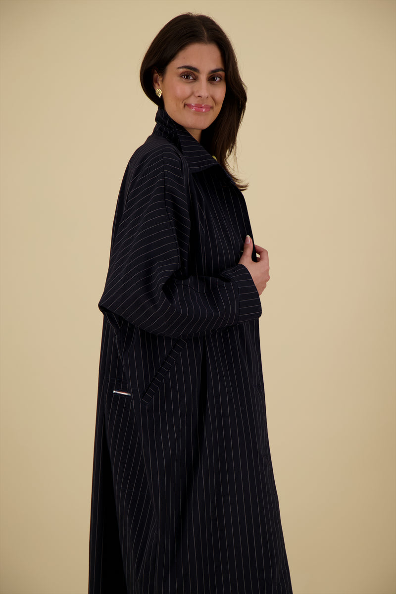 TRENCH VICTORIA TIT EN 100% LAINE SUPER 100 DÉPERLANTE