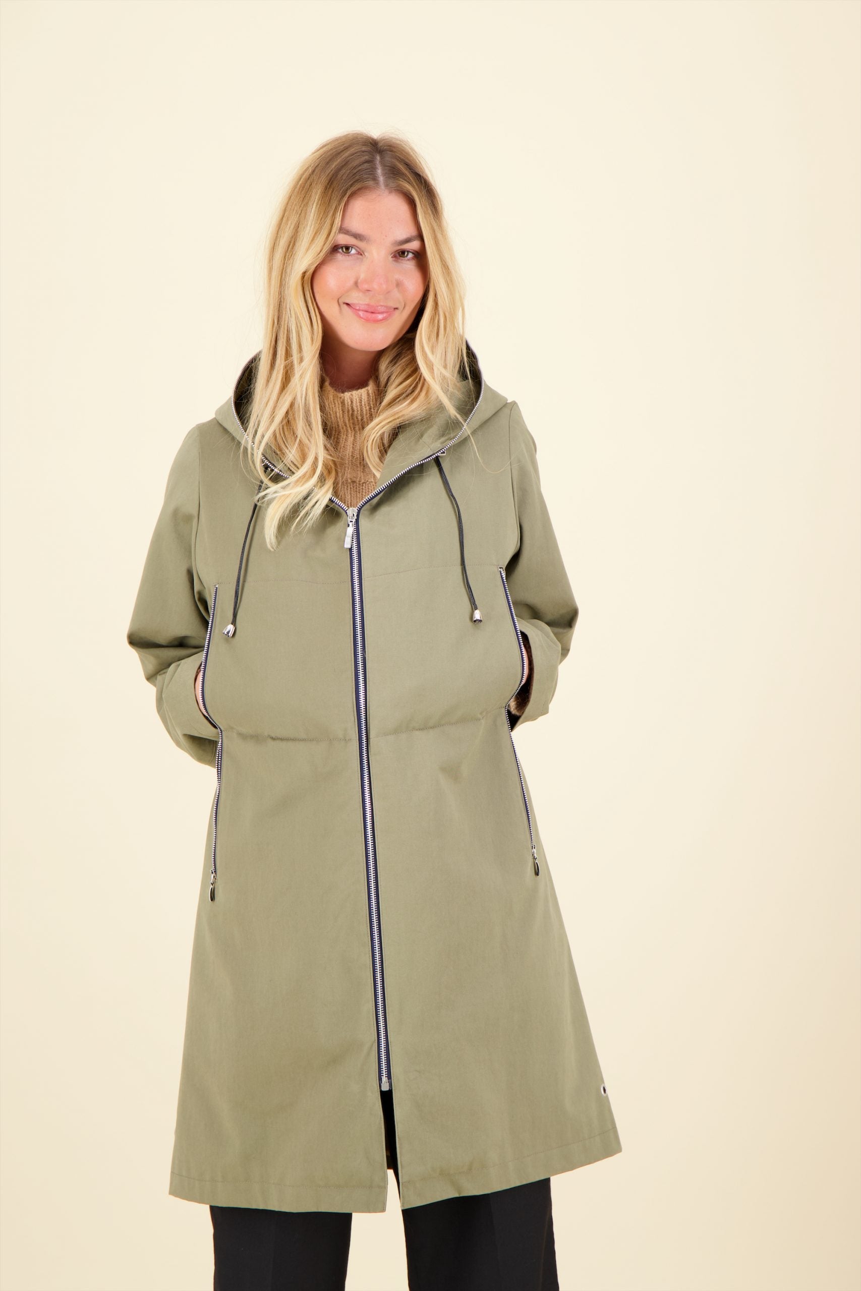 French brand of water-repellent parkas, raincoats and coats