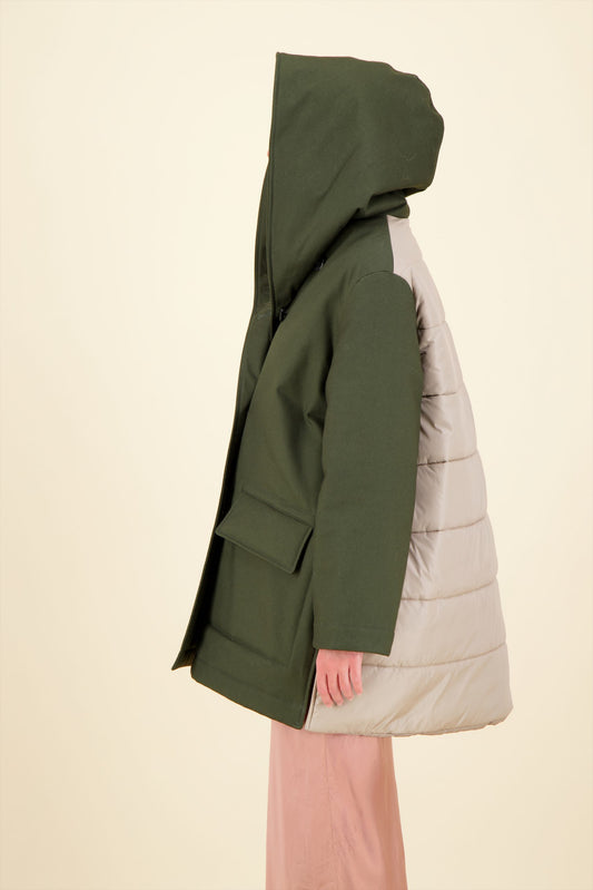 PARKA MILA in waterproof cotton, available in color khaki/beige