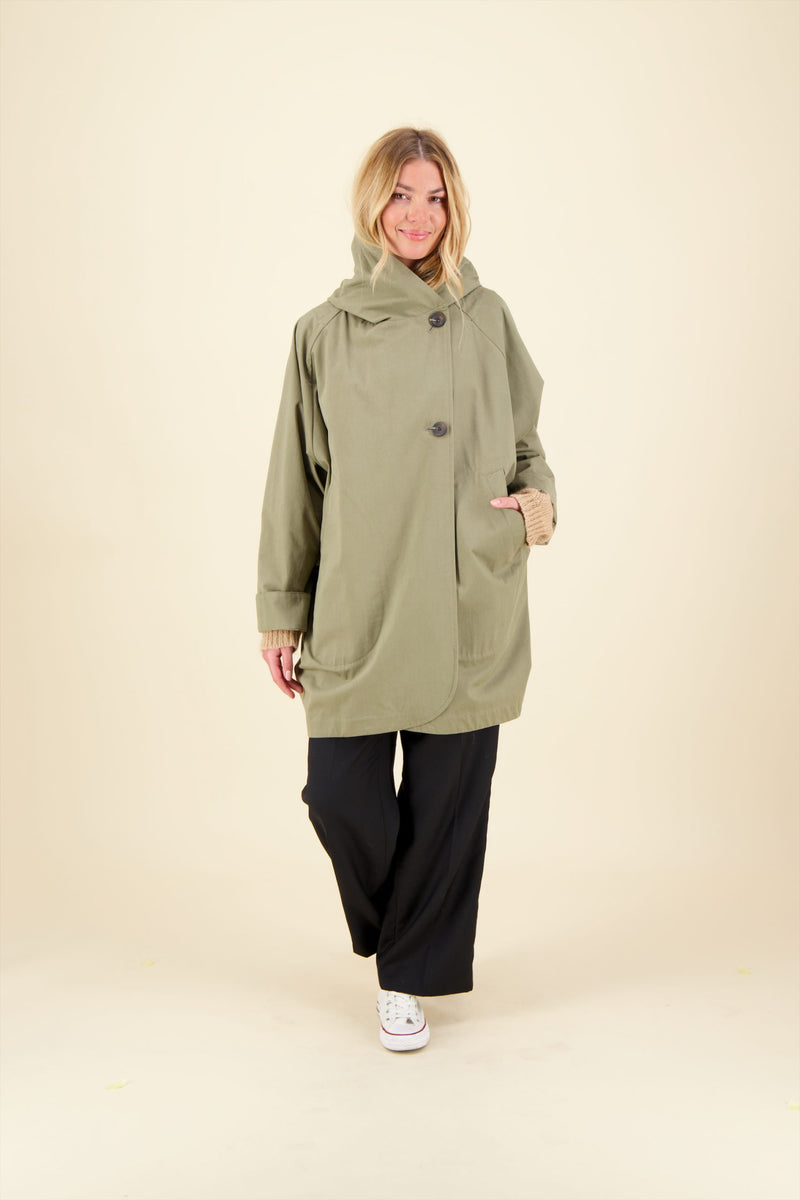 PARKA PAOLA en coton imperméable disponible en coloris kaki, taupe, tabac