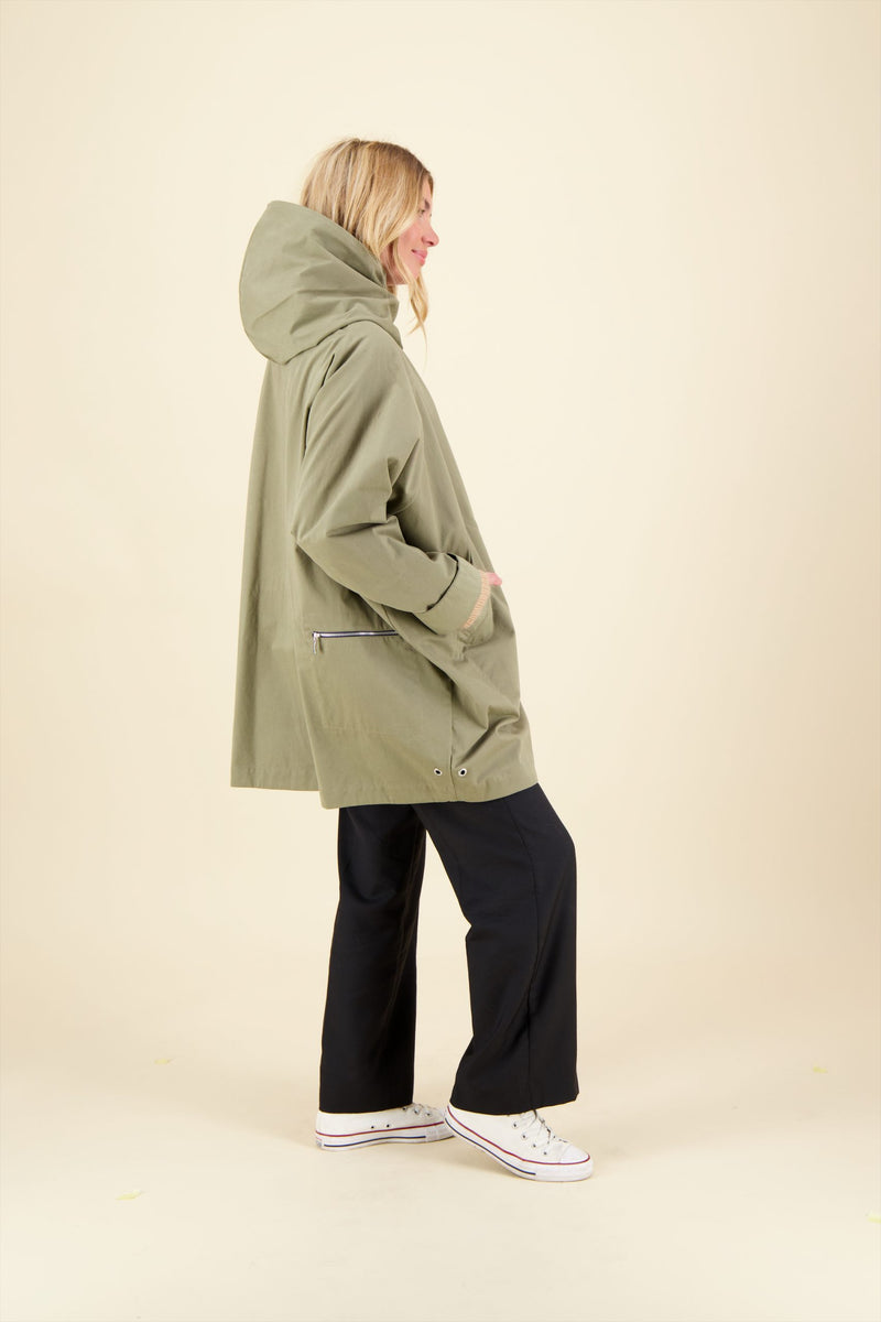 PARKA PAOLA en coton imperméable disponible en coloris kaki, taupe, tabac