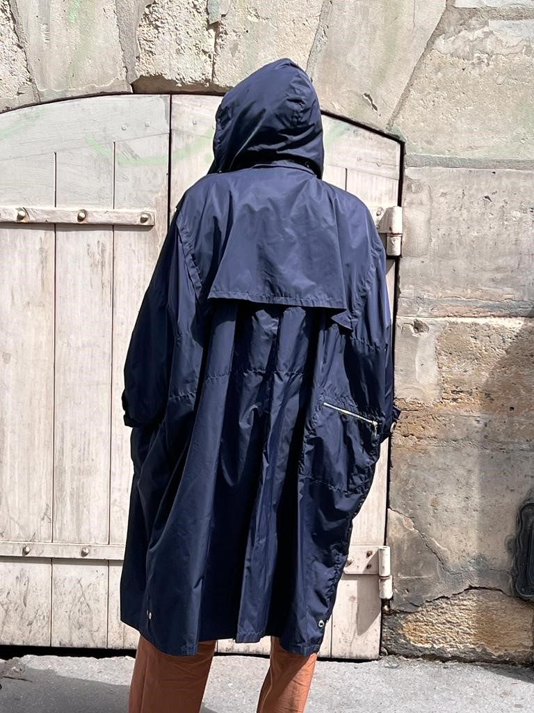 PARKA LONGUE SUNNY en polyamide imperméable, coloris navy